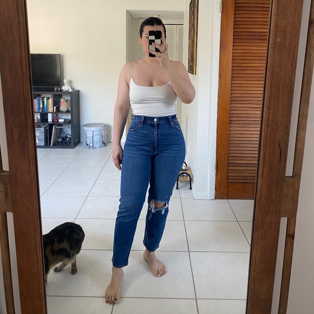 Abercrombie & Fitch The Ankle Straight Ultra High Rise Jean Size 28/8